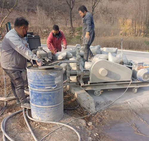 鹿寨路面下沉注浆